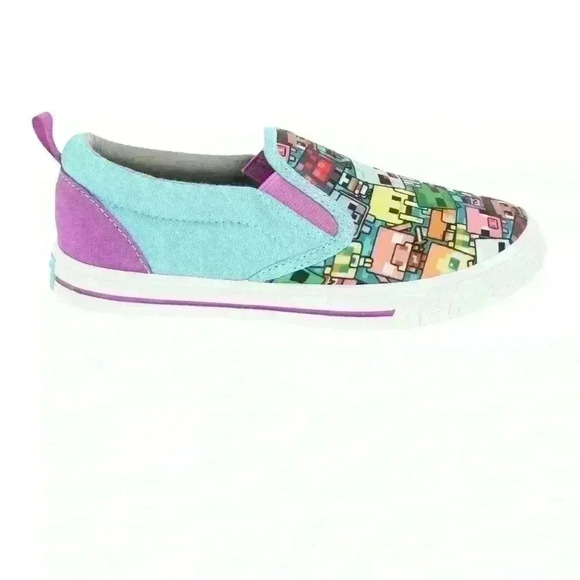✨Host Pick✨ BNWT Minecraft Girl's  Canvas Slip On Shoes Sze 1 and 13 Non Marking - Picture 2 of 3
